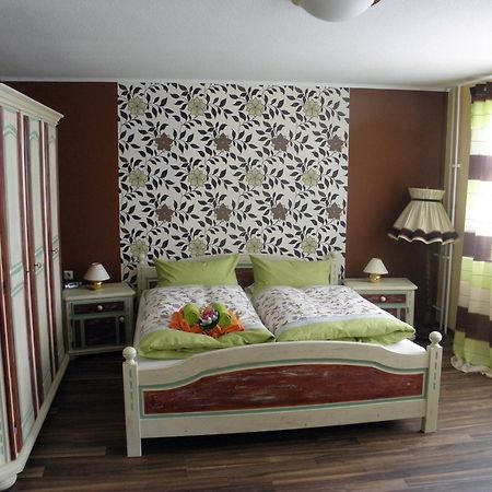 Hotel 4 Jahreszeiten Mit Restaurant Albstadt Εξωτερικό φωτογραφία