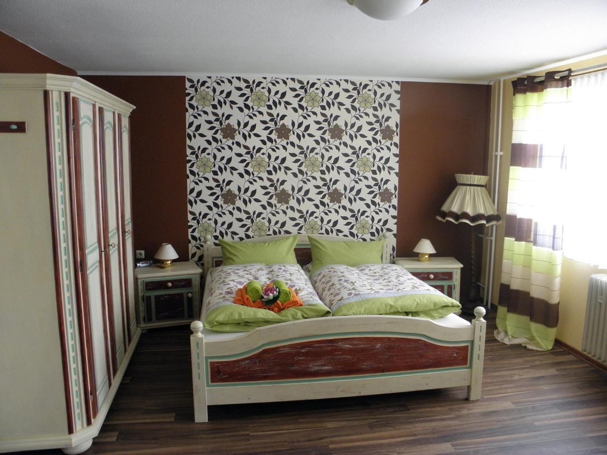 Hotel 4 Jahreszeiten Mit Restaurant Albstadt Εξωτερικό φωτογραφία