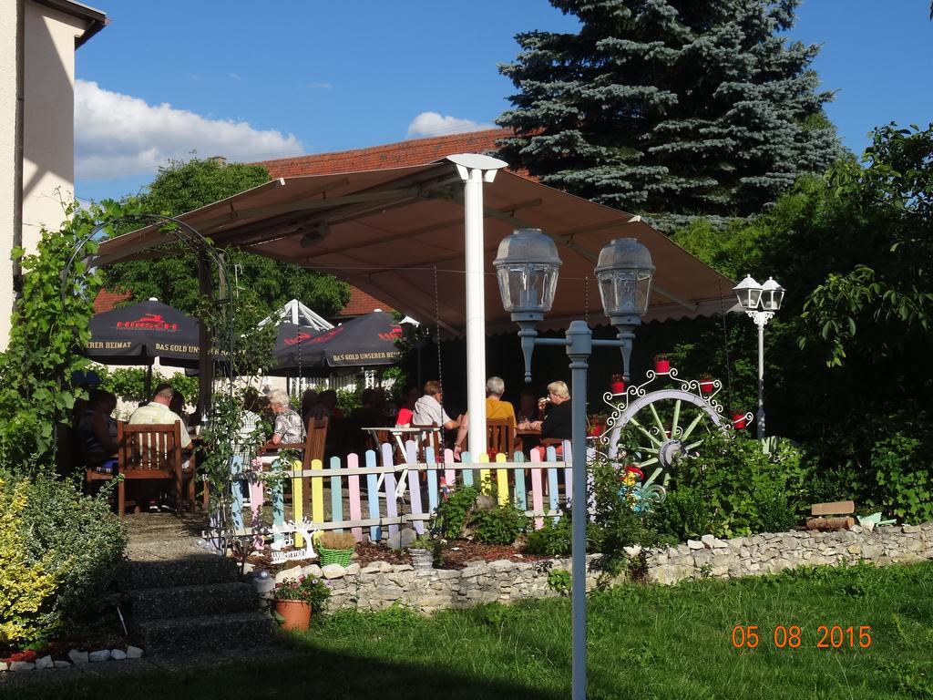 Hotel 4 Jahreszeiten Mit Restaurant Albstadt Εξωτερικό φωτογραφία