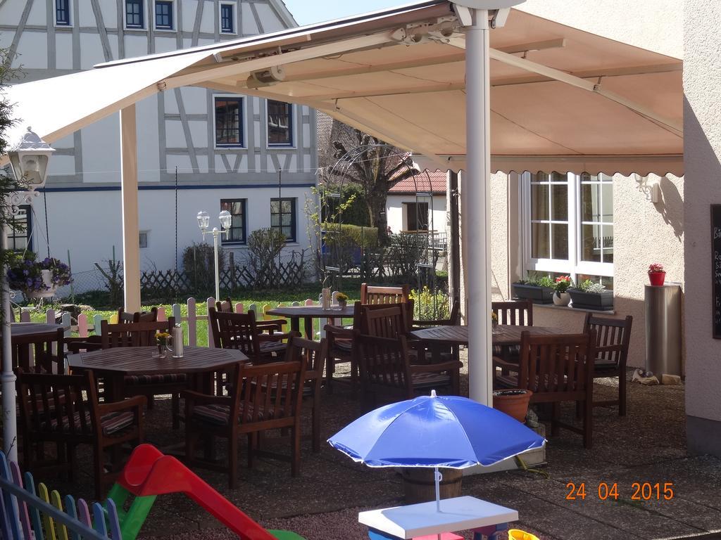Hotel 4 Jahreszeiten Mit Restaurant Albstadt Εξωτερικό φωτογραφία