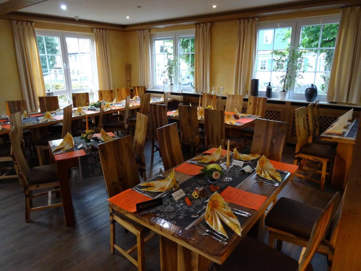 Hotel 4 Jahreszeiten Mit Restaurant Albstadt Εξωτερικό φωτογραφία