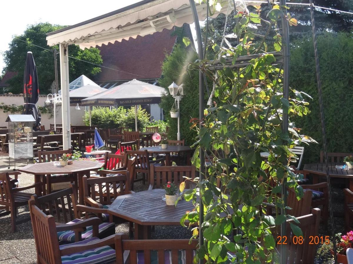 Hotel 4 Jahreszeiten Mit Restaurant Albstadt Εξωτερικό φωτογραφία